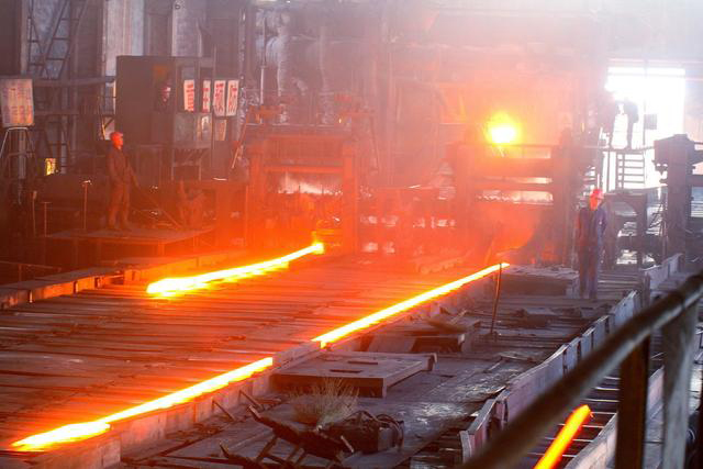 友（yǒu）发钢管厂：“行（háng）业龙头”到“全球标杆”